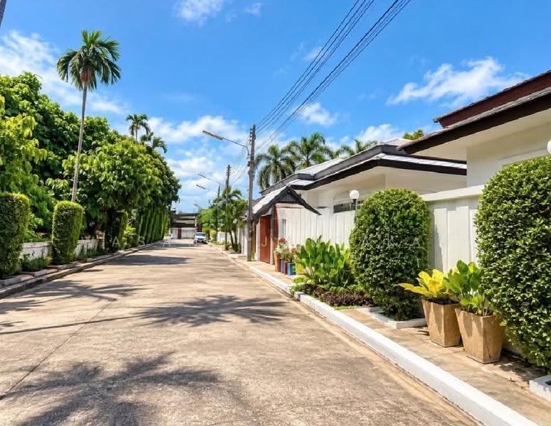 3 Bedrooms Private Pool Villa for Rent in Pasak 8, Phuket, Choeng Thale, Thalang, Phuket, 3 Bedrooms, 270 sqm, Villa For Rent, by Wasana Jantakam, 500635246 - DDproperty.com