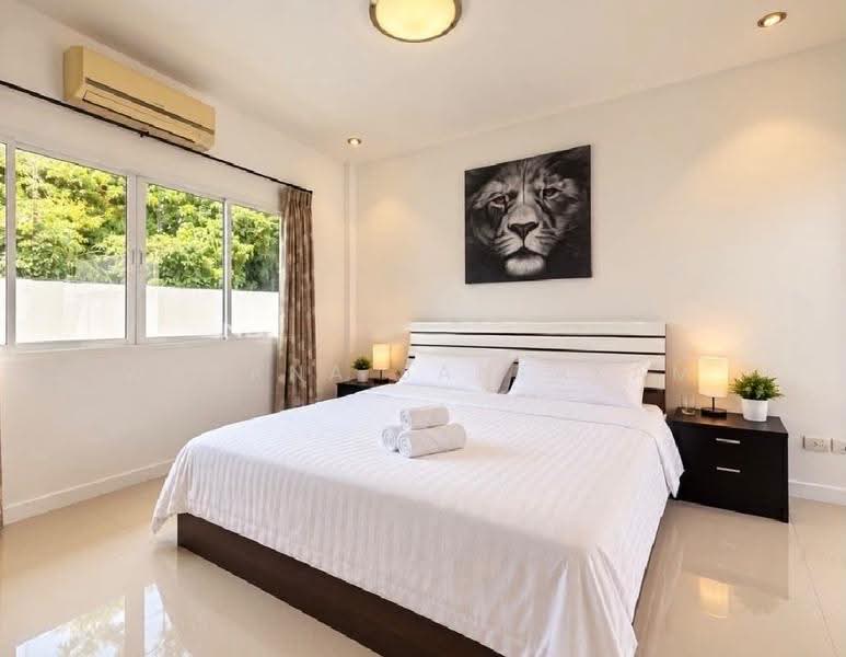 3 Bedrooms Private Pool Villa for Rent in Pasak 8, Phuket, Choeng Thale, Thalang, Phuket, 3 Bedrooms, 270 sqm, Villa For Rent, by Wasana Jantakam, 500635246 - DDproperty.com
