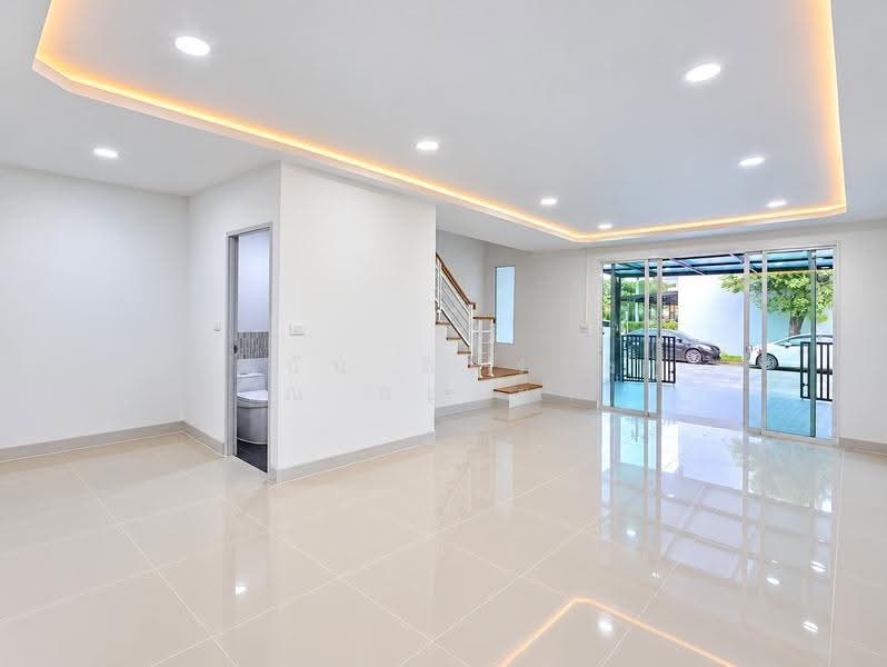 Pleno Ramintra–Wongwaen : พลีโน่ รามอินทรา–วงแหวน, กรุงเทพ, ถนนคู่ขนานกาญจนาภิเษก, สามวาตะวันตก, คลองสามวา, กรุงเทพ, 99 ตร.ม., ทาวน์เฮ้าส์ ขาย, โดย ภัทรนัน อิศรางกูร ณ อยุธยา, 500635248 - DDproperty.com
