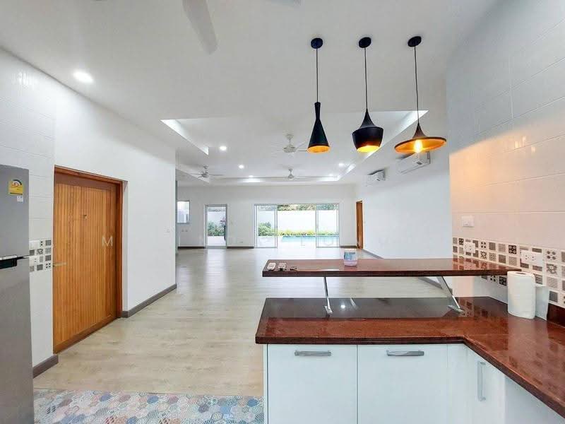 3-BR Villa, Prachuap Khiri Khan, Pak Nam Pran, Pran Buri, Prachuap Khiri Khan, 3 Bedrooms, 165 sqm, Villa For Sale, by Melinda Lonuch, 500635249 - DDproperty.com