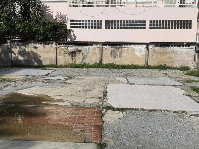 1-BR Townhouse, Bangkok, Praborommaharatchawang, Phra Nakhon, Bangkok, 1 Bedroom, 47 sqm, Townhouse For Rent, by Wanwisa Wannasarn, 500635287 - DDproperty.com