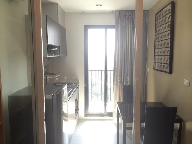 The Base Rama 9-Ramkhamhaeng, Bangkok, 3 Ramkhamhaeng Road, Hua Mak, Bang Kapi, Bangkok, 1 Bedroom, 31 sqm, Condo For Rent, by Rattanaporn Khamlit, 500635328 - DDproperty.com