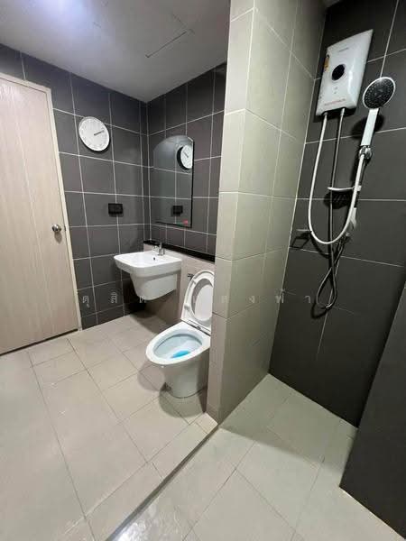 Golden Condo Laem Chabang, Chon Buri (Pattaya), Nong - Kham, Si Racha, Chon Buri (Pattaya), 1 Bedroom, 30 sqm, Condo For Rent, by Dusit Saengfa, 500635337 - DDproperty.com