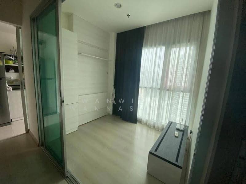 Life Ratchadapisek, Bangkok, 279 Ratchadapisaek Road, Huai Khwang, Bangkok, 2 Bedrooms, 46 sqm, Condo For Sale, by Wanwisa Wannasarn, 500635420 - DDproperty.com