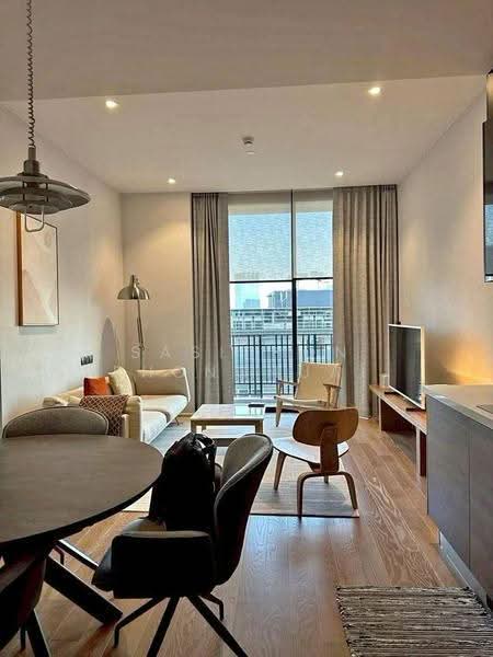 The Lakes, Bangkok, 123 Ratchadaphisek Road, Khlong Toei, Bangkok, 2 Bedrooms, 160 sqm, Condo For Rent, by Sasithon Phonchuai, 500635538 - DDproperty.com