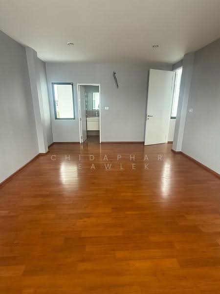 Nirvana Beyond Suanluang Rama 9, Bangkok, Nong Bon, Prawet, Bangkok, 4 Bedrooms, 311 sqm, Single Detached House For Sale, by Chidaphar Beawlek, 500635607 - DDproperty.com
