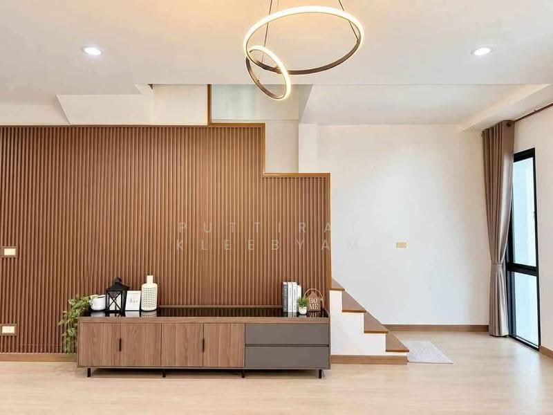 undefined, Chon Buri (Pattaya), Surasak, Si Racha, Chon Buri (Pattaya), 3 Bedrooms, 204 sqm, Single Detached House For Sale, by Puttirat Kleebyam, 500635694 - DDproperty.com