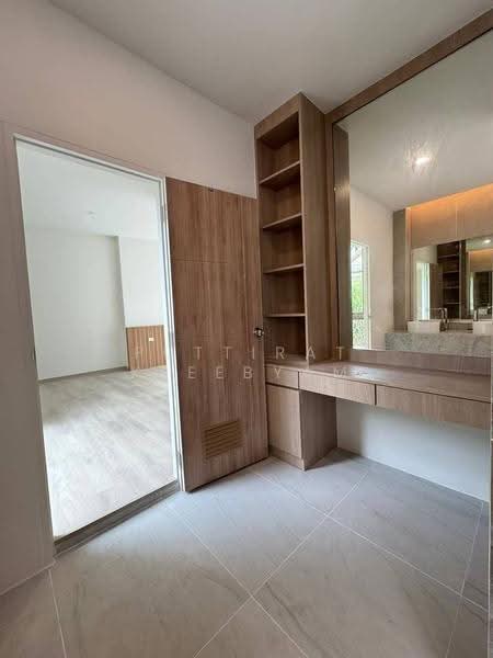 4-BR House, Phuket, Kathu, Phuket, 4 Bedrooms, 290 sqm, Single Detached House For Sale, by Puttirat Kleebyam, 500635717 - DDproperty.com