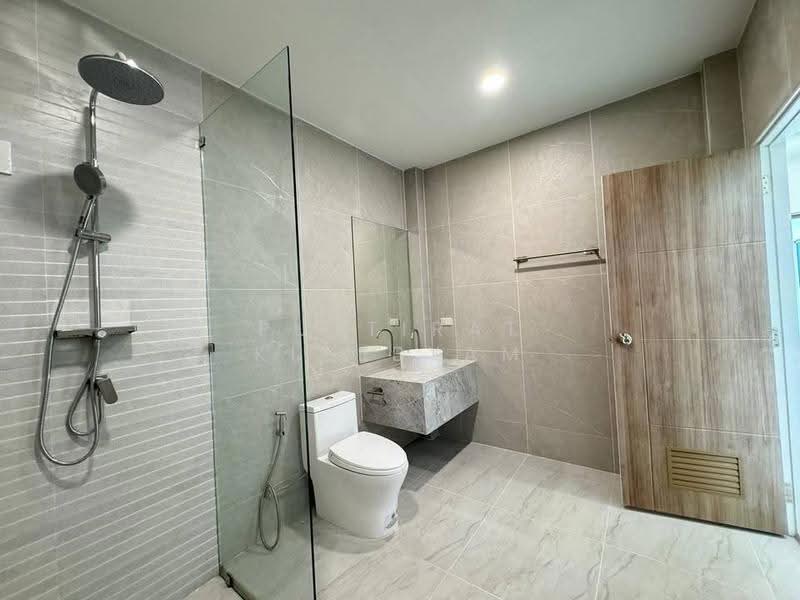 บ้าน 4-ห้องนอน, ภูเก็ต, กะทู้, ภูเก็ต, 290 ตร.ม., บ้านเดี่ยว ขาย, โดย Puttirat Kleebyam, 500635717 - DDproperty.com