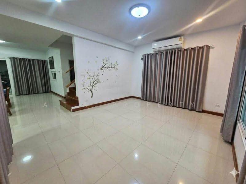 Village Park Sriracha, Chon Buri (Pattaya), Laem Chabang, Bang Lamung, Bang Lamung (Pattaya), Chon Buri (Pattaya), 3 Bedrooms, 200 sqm, Single Detached House For Sale, by A.T.A. Property, 500635738 - DDproperty.com