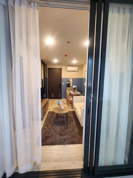 XT Huaikhwang, Bangkok, 244 Ratchadaphisek Road, Huai Khwang, Bangkok, 1 Bedroom, 35 sqm, Condo For Rent, by Sasithon Phonchuai, 500635745 - DDproperty.com