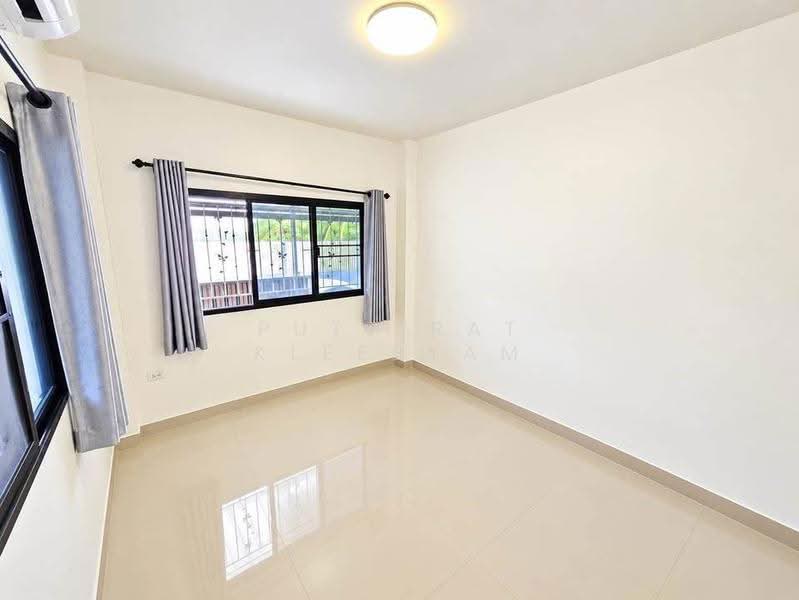 3-BR House, Chon Buri (Pattaya), Surasak, Si Racha, Chon Buri (Pattaya), 3 Bedrooms, 150 sqm, Single Detached House For Sale, by Puttirat Kleebyam, 500635752 - DDproperty.com