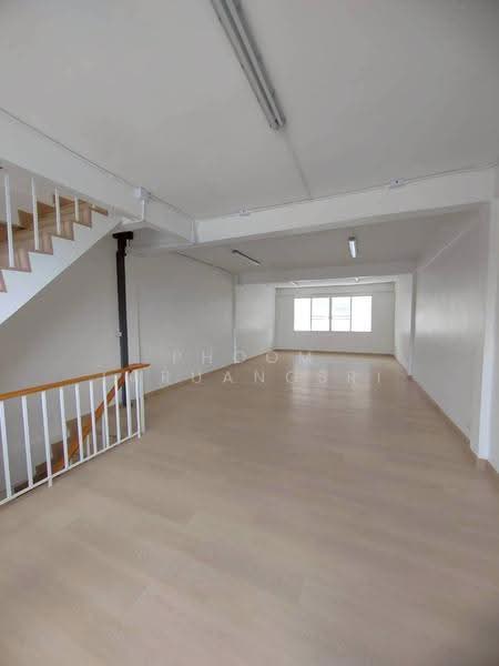 4-BR Townhouse, Bangkok, Samsen Nai, Phaya Thai, Bangkok, 4 Bedrooms, 445 sqm, Townhouse For Sale, by Phoom Imruangsri, 500635784 - DDproperty.com
