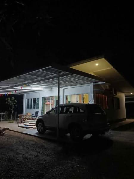 2-BR House, Prachuap Khiri Khan, Sam Roi Yot, Prachuap Khiri Khan, 2 Bedrooms, 110 sqm, Single Detached House For Sale, by Puttirat Kleebyam, 500635814 - DDproperty.com