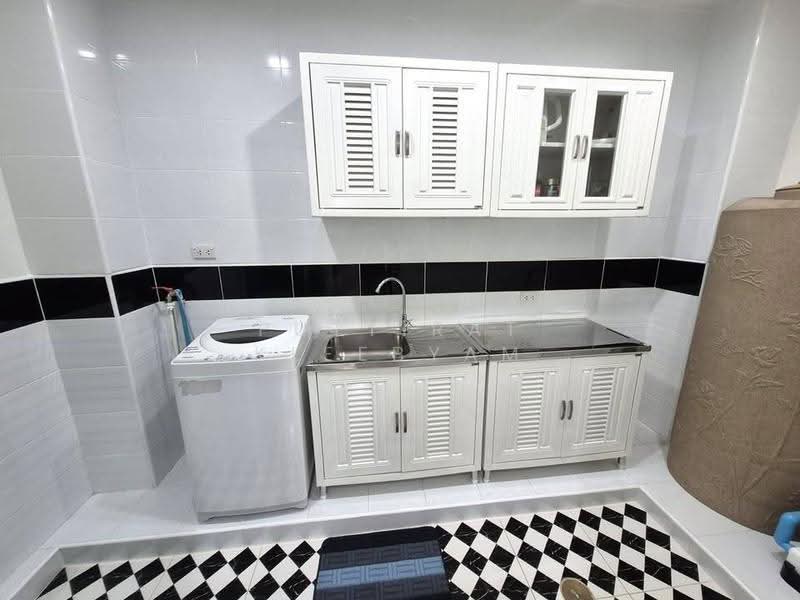 2-BR Townhouse, Prachuap Khiri Khan, Nong Kae, Hua Hin, Prachuap Khiri Khan, 2 Bedrooms, 120 sqm, Townhouse For Sale, by Puttirat Kleebyam, 500635818 - DDproperty.com