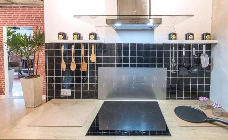 Beverly Tower, Bangkok, 52 Soi Chai Yot, Khlongtoei Nua, Watthana, Bangkok, 2 Bedrooms, 120 sqm, Condo For Rent, by Knight Frank Chartered (Thailand) Co.,Ltd, 500635839 - DDproperty.com