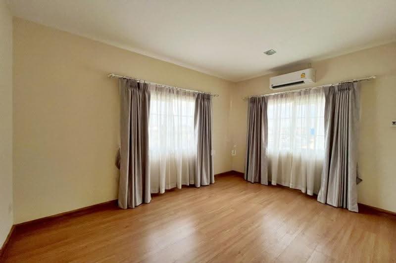 Golden Town 2 Ladprao-Kaset Nawamin, Bangkok, Soi Nawamin 42 Yak 27, Khlong Kum, Bueng Kum, Bangkok, 5 Bedrooms, 187 sqm, Townhouse For Sale, by คุณเดย์, 500635907 - DDproperty.com
