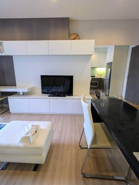 Urbano Absolute Sathon-Taksin, Bangkok, 345 Charoen Nakhon 14/2 Alley, Khlong Ton Sai, Khlong San, Bangkok, 1 Bedroom, 35 sqm, Condo For Sale, by Wanwisa Wannasarn, 500635908 - DDproperty.com