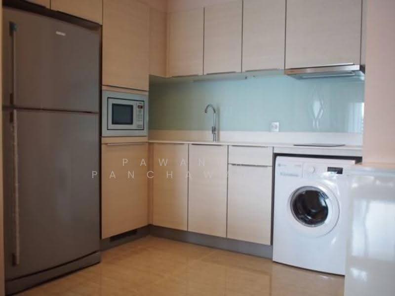 H Sukhumvit 43, Bangkok, 28 Sukhumvit 34 Road, Khlong Tan Nua, Watthana, Bangkok, 2 Bedrooms, 60 sqm, Condo For Sale, by Pawanrat Panchawanon, 500635912 - DDproperty.com