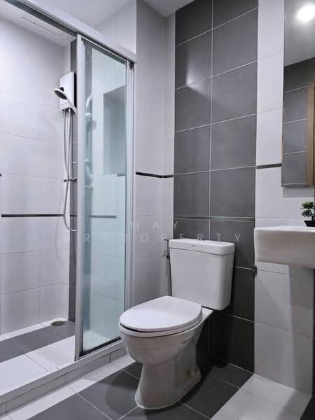 The Base Sukhumvit 77, Bangkok, 289 Sukhumvit 77 Road, Phra Kanong Nua, Watthana, Bangkok, 1 Bedroom, 30 sqm, Condo For Rent, by May BRproperty, 500635918 - DDproperty.com