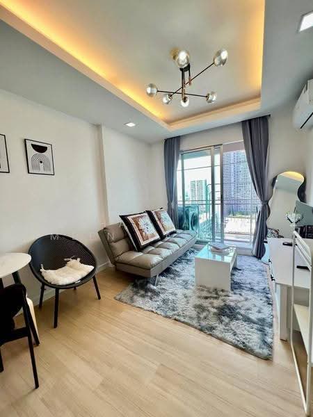 Thru Thonglor, Bangkok, Petchaburi Road, Bang Kapi, Huai Khwang, Bangkok, 1 Bedroom, 37 sqm, Condo For Rent, by Muhammad-ameen Waeyusoh, 500635947 - DDproperty.com