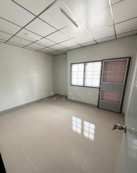 ขวัญเรือน ท้ายบ้าน, Samut Prakan, Tai Ban, Muang Samut Prakarn, Samut Prakan, 2 Bedrooms, 100 sqm, Townhouse For Sale, by The Best Property ลัดดา, 500635971 - DDproperty.com