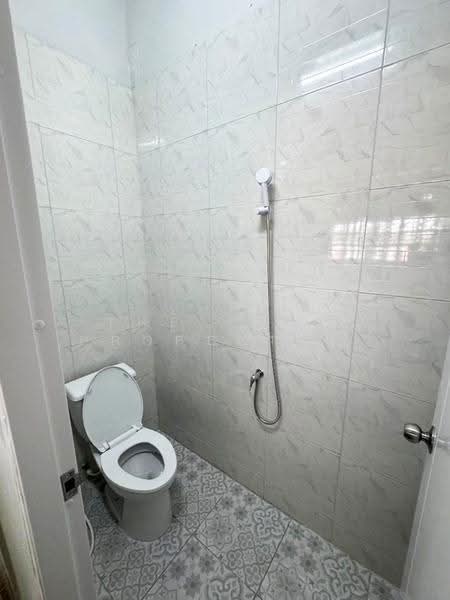 ขวัญเรือน ท้ายบ้าน, Samut Prakan, Tai Ban, Muang Samut Prakarn, Samut Prakan, 2 Bedrooms, 100 sqm, Townhouse For Sale, by The Best Property ลัดดา, 500635971 - DDproperty.com