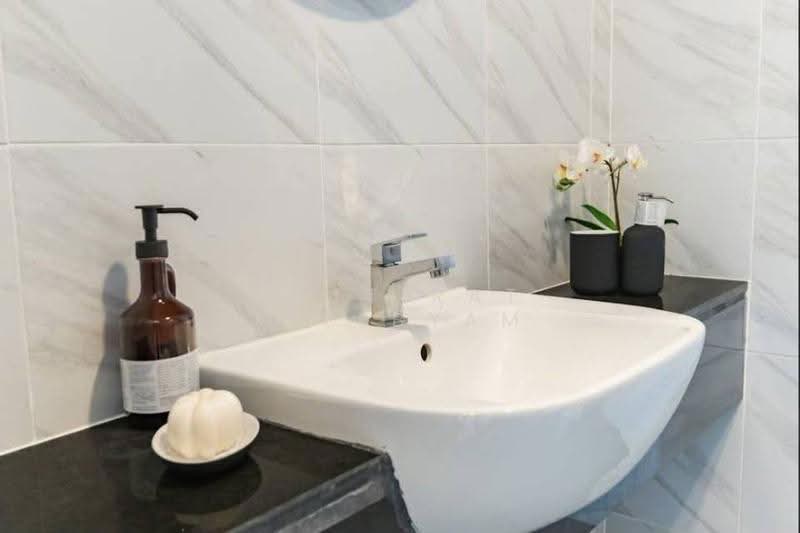 Baan Suan Loch Palm, Phuket, Kathu, Phuket, 3 Bedrooms, 300 sqm, Single Detached House For Sale, by Puttirat Kleebyam, 500635996 - DDproperty.com