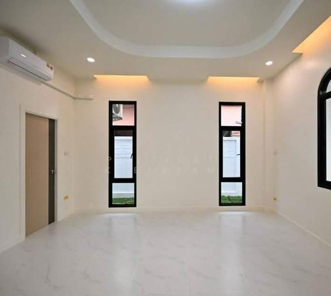 3-BR House, Chon Buri (Pattaya), Nong Pru, Bang Lamung (Pattaya), Chon Buri (Pattaya), 3 Bedrooms, 204 sqm, Single Detached House For Sale, by Puttirat Kleebyam, 500636028 - DDproperty.com