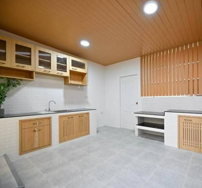 3-BR House, Chon Buri (Pattaya), Nong Pru, Bang Lamung (Pattaya), Chon Buri (Pattaya), 3 Bedrooms, 204 sqm, Single Detached House For Sale, by Puttirat Kleebyam, 500636028 - DDproperty.com