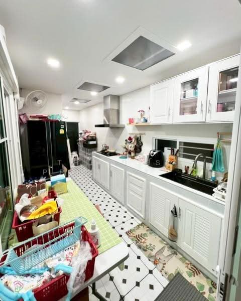 Villaggio Rangsit - Klong 2, Pathum Thani, Soi Rangsit - Nakhon Nayok 31, Rangsit - Nakhon Nayok Road, Khlong Song, Khlong Luang, Pathum Thani, 3 Bedrooms, 178 sqm, Single Detached House For Sale, by The Best Property โบว์, 500636064 - DDproperty.com