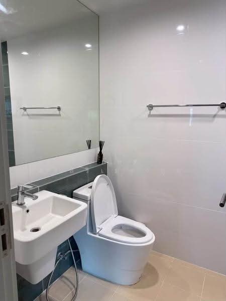 Saransiri Ramkhamhaeng, Bangkok, 1499, Khlong Song Ton Nun, Lat Krabang, Bangkok, 3 Bedrooms, 188 sqm, Single Detached House For Rent, by ณภัทร พรสิริเมธากุล, 500636134 - DDproperty.com