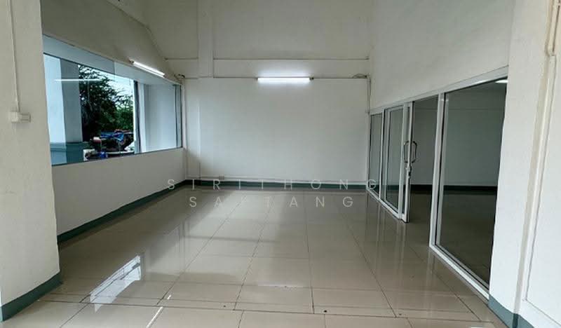 ให้เช่า พื้นที่หน้าร้าน พื้นที่ค้าขาย พื้นที่ออฟฟิศ ซอยเทศบาลบางปู 77 บางปูใหม่ เมืองสมุทรปราการ, สมุทรปราการ, เทศบาลบางปู 77, บางปูใหม่, เมืองสมุทรปราการ, สมุทรปราการ, 50 ตร.ม., พื้นที่ขายของ ให้เช่า, โดย Sirithong Saetang, 500636139 - DDproperty.com