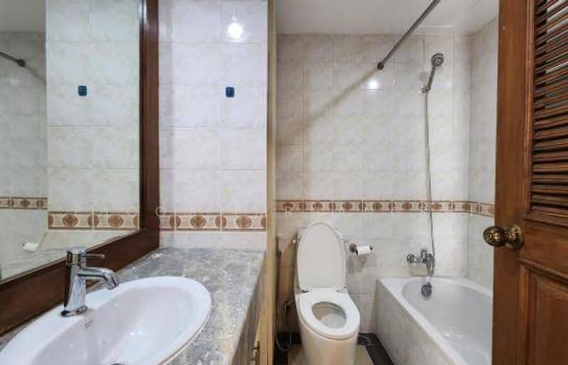 The Natural Place Suite, Bangkok, Rama 4, Thung Maha Mek, Sathon, Bangkok, 2 Bedrooms, 150 sqm, Condo For Rent, by Phoom Imruangsri, 500636206 - DDproperty.com
