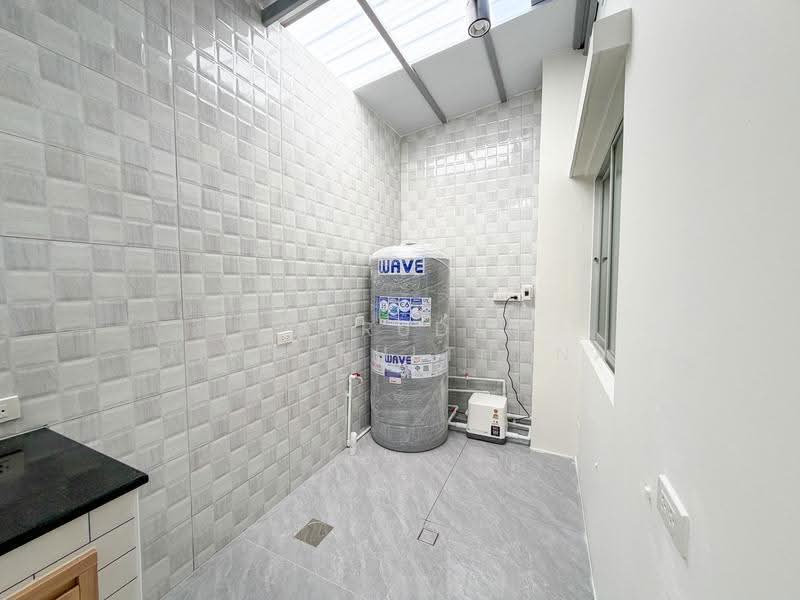 Baan Lumpini Town Ville Ratchaphruek-Pinklao, Nonthaburi, Mahasawat, Bang Kruai, Nonthaburi, 3 Bedrooms, 120 sqm, Townhouse For Sale, by Saruda Jiratkulthana, 500636215 - DDproperty.com