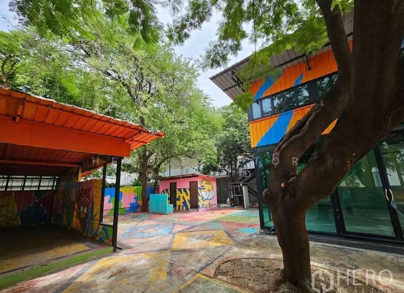 For rent Retail Space 100 sq.m. near BTS Phra Khanong Watthana Bangkok HRE01511, Bangkok, สุขุมวิท, Phra Kanong Nua, Watthana, Bangkok, , 100 sqm, Retail Space For Rent, by Hero Realtor Co., Ltd., 500636222 - DDproperty.com
