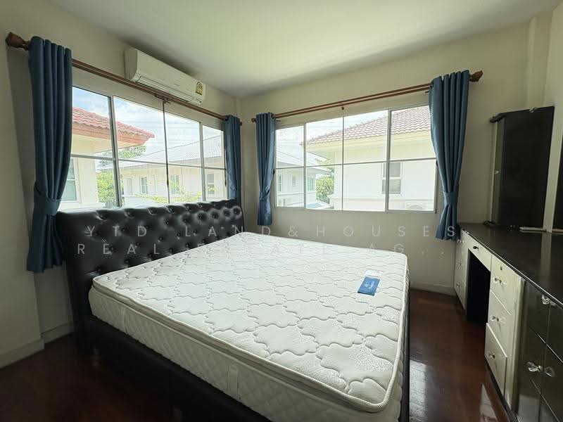 Nantawan Suanluang Rama 9, Bangkok, Chaloem Phra Kiat Rama 9, Soi 62, Dok Mai, Prawet, Bangkok, 4 Bedrooms, 300 sqm, Single Detached House For Rent, by YTD Land&houses Real Estate Agency, 500636295 - DDproperty.com