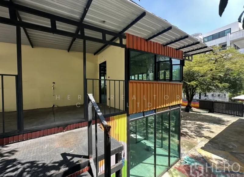 For rent Warehouse 120 sq.m. near BTS Phra Khanong Bangkok HRE01510, Bangkok, สุขุมวิท, Phra Kanong Nua, Watthana, Bangkok, , 120 sqm, Warehouse/Factory For Rent, by Hero Realtor Co., Ltd., 500636318 - DDproperty.com