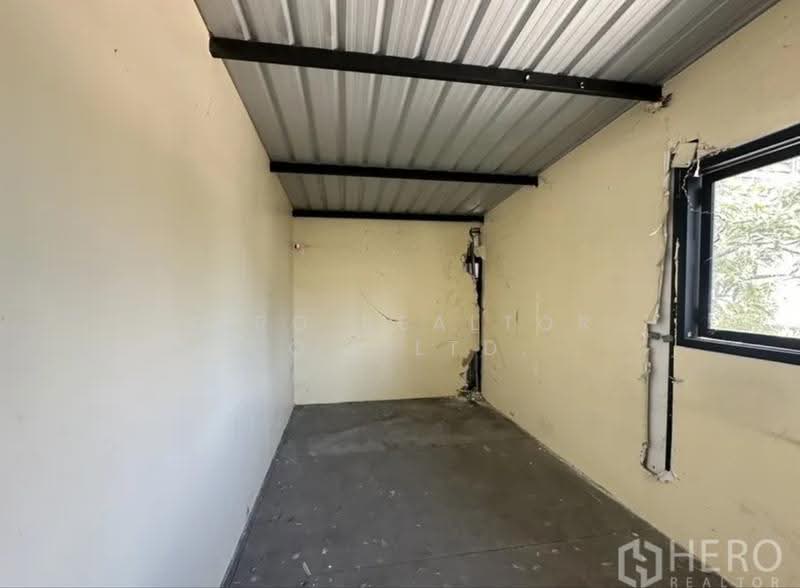 For rent Warehouse 120 sq.m. near BTS Phra Khanong Bangkok HRE01510, Bangkok, สุขุมวิท, Phra Kanong Nua, Watthana, Bangkok, , 120 sqm, Warehouse/Factory For Rent, by Hero Realtor Co., Ltd., 500636318 - DDproperty.com