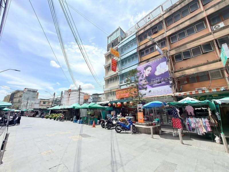 ขายตึกแถว/อาคารพาณิชย์ 9 ตร.ว. ทำเลค้าขายใจกลางบางลำพู ตรงข้ามอาคารจอดรถ กทม. ใกล้ถนนข้าวสาร วัดบวร, Bangkok, Talat Yot, Phra Nakhon, Bangkok, , 175 sqm, Shophouse For Sale, by ERA Thailand, 500636324 - DDproperty.com