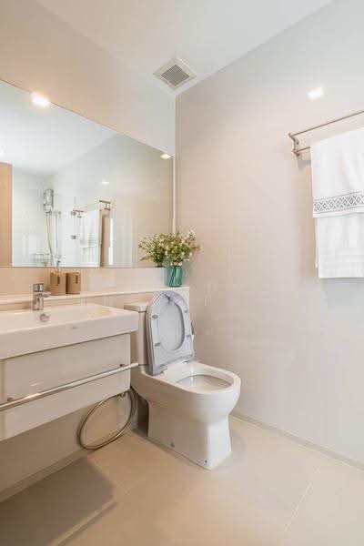 Life One Wireless, Bangkok, 1 Wireless Road, Lumphini, Pathum Wan, Bangkok, 2 Bedrooms, 63 sqm, Condo For Rent, by Juthabhorn Uppachit (Amy), 500636401 - DDproperty.com