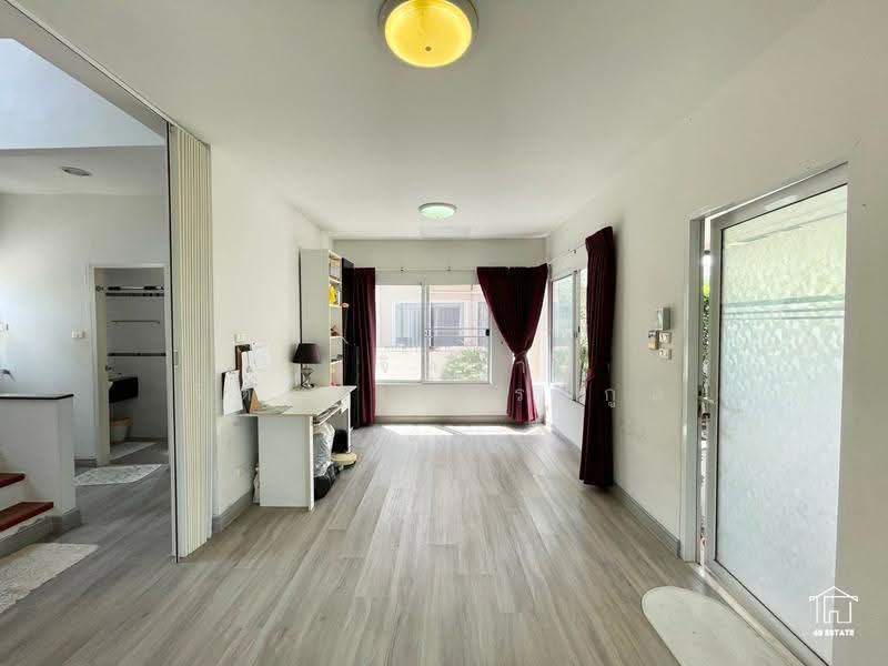 Neighborhome Watcharaphon, Bangkok, Sukhaphiban 5, Sam Wa Tawan Ok, Khlong Sam Wa, Bangkok, 3 Bedrooms, 165 sqm, Single Detached House For Sale, by วิจิตรา จิตรวงษ์ตระกูล, 500636429 - DDproperty.com