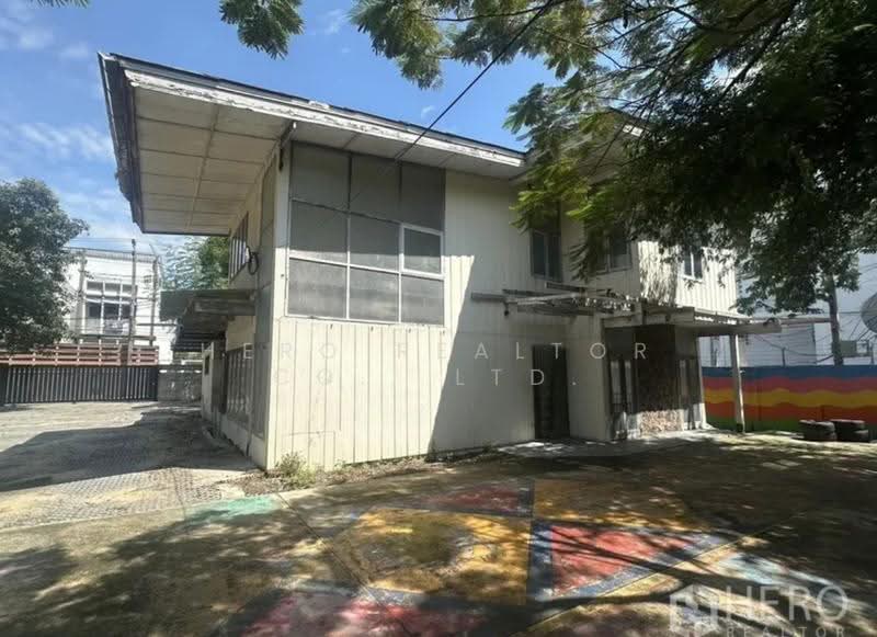 For Rent Detached House for commercial near BTS Phra Khanong Bangkok HRE01508, Bangkok, สุขุมวิท, Phra Kanong Nua, Watthana, Bangkok, , 195 sqm, Retail Space For Rent, by Hero Realtor Co., Ltd., 500636522 - DDproperty.com