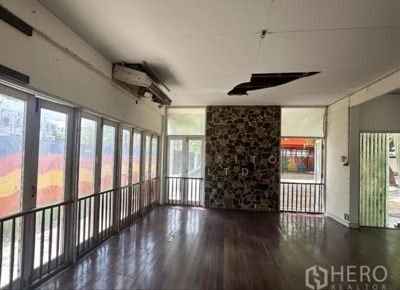 For Rent Detached House for commercial near BTS Phra Khanong Bangkok HRE01508, Bangkok, สุขุมวิท, Phra Kanong Nua, Watthana, Bangkok, , 195 sqm, Retail Space For Rent, by Hero Realtor Co., Ltd., 500636522 - DDproperty.com