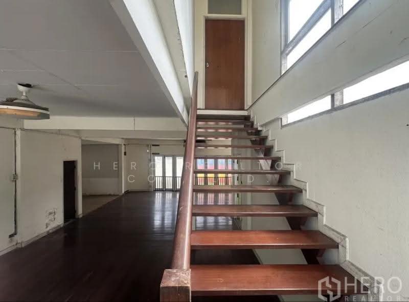 For Rent Detached House for commercial near BTS Phra Khanong Bangkok HRE01508, Bangkok, สุขุมวิท, Phra Kanong Nua, Watthana, Bangkok, , 195 sqm, Retail Space For Rent, by Hero Realtor Co., Ltd., 500636522 - DDproperty.com