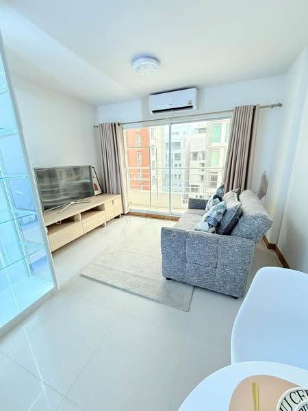 Ivy Ratchada, Bangkok, Soi Ratchadapisek 20, Ratchadapisek Road, Samsen Nok, Huai Khwang, Bangkok, 2 Bedrooms, 64 sqm, Condo For Rent, by BR Property Thailand, 500636547 - DDproperty.com