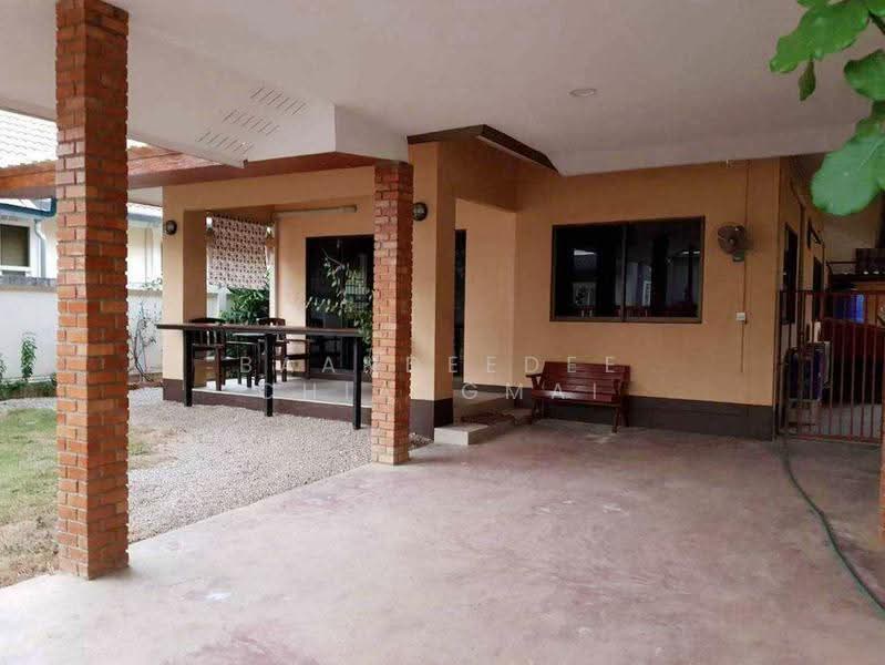 A house for rent near Meechok Plaza, Chiang Mai Rental Price: 16,000 THB / month Property No.4H003, Chiang Mai, San Phi Sua, Muang Chiang Mai, Chiang Mai, 2 Bedrooms, 100 sqm, Single Detached House For Rent, by Baandeedee Chiangmai, 500636549 - DDproperty.com