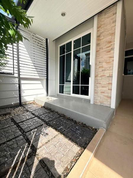Golden Town Vibhavadi-Chaengwattana, Bangkok, Soi Chaengwattana 14, Thung Song Hong, Lak Si, Bangkok, 4 Bedrooms, 103 sqm, Townhouse For Rent, by พิมพ์ภัทรา แจ่มอุลิตรัตน, 500636597 - DDproperty.com