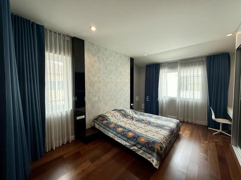 Villa Nakarin Onnut-Wongwaen, Bangkok, Sukhapiban 2 Road, Prawet, Bangkok, 4 Bedrooms, 388 sqm, Single Detached House For Rent, by Shinyu Real Estate, 500636600 - DDproperty.com