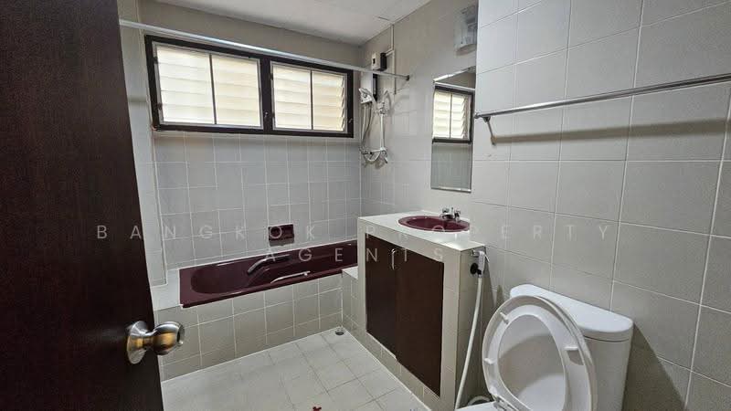 Chaiyos Mansion, Bangkok, Khlongtoei Nua, Watthana, Bangkok, 3 Bedrooms, 250 sqm, Villa For Rent, by BANGKOK PROPERTY AGENTS, 500636619 - DDproperty.com